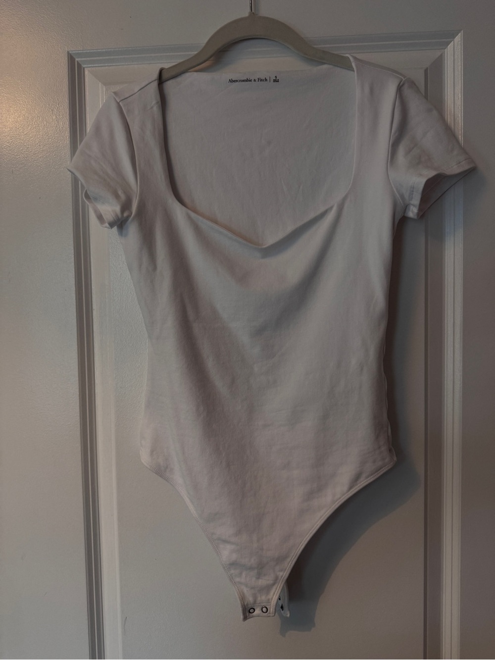 Abercrombie & Fitch White Short Sleeve Bodysuit